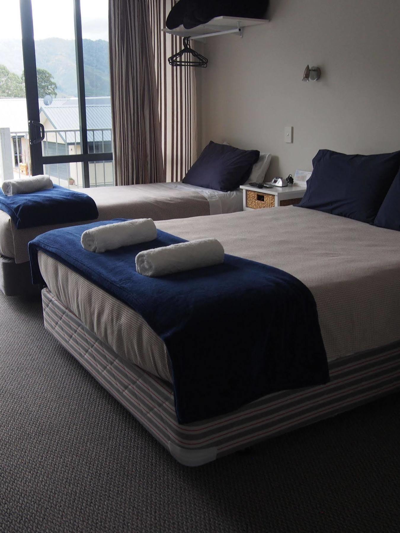 Linkwater Motel And Backpackers Екстериор снимка